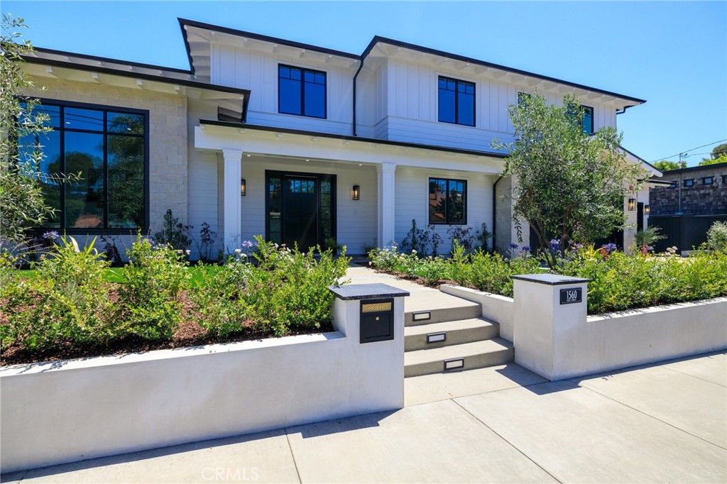 listing image 130720093841748171138