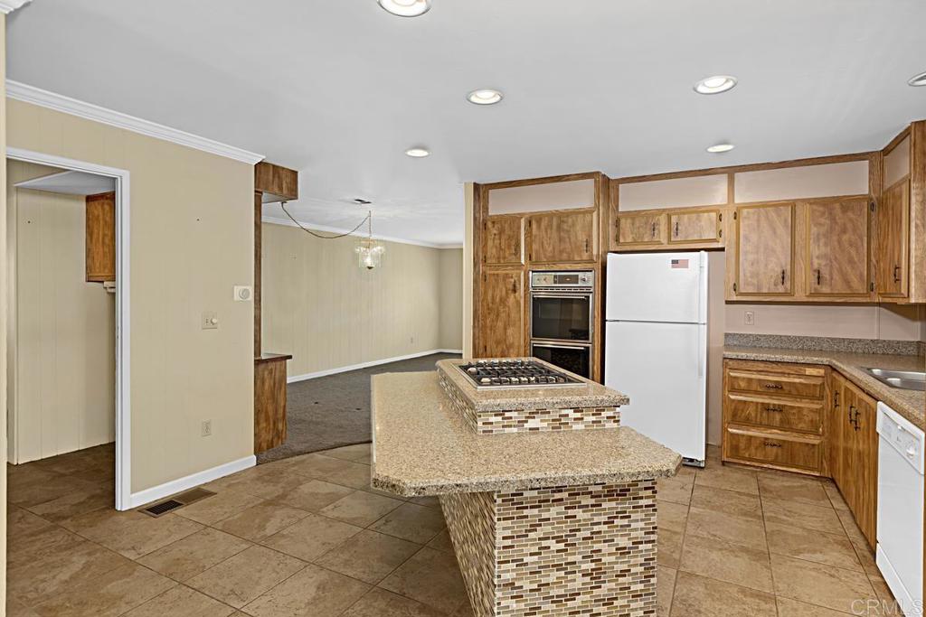 15420 Olde Highway 80 138