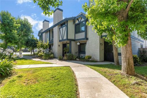 A home in Reseda