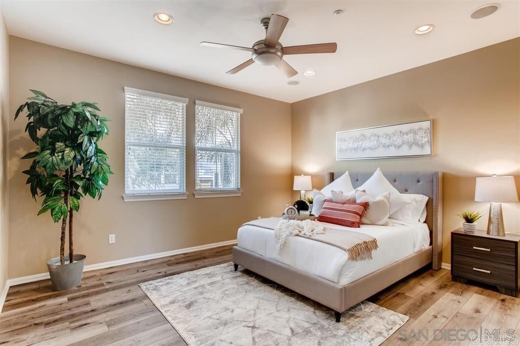 listing image 130721590297021909090