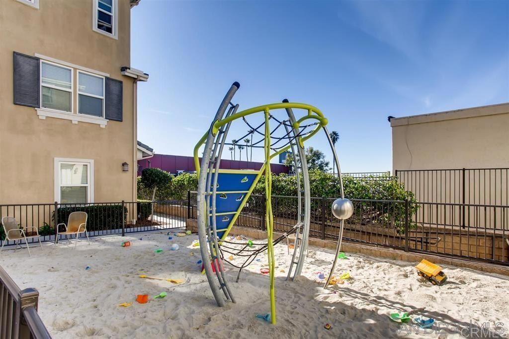 listing image 130720015733868149204