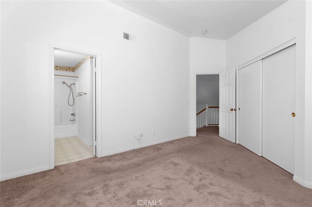 listing image 130725735434803526714
