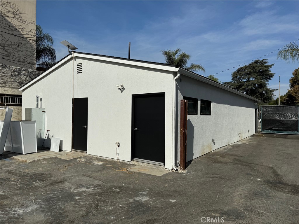 1420 W Holt Avenue