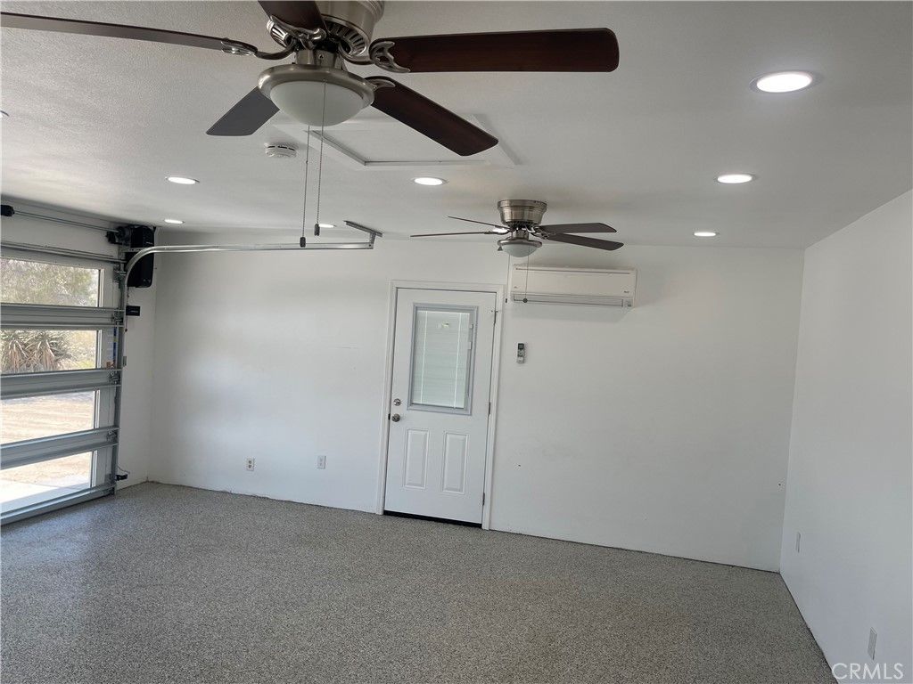 listing image 130727970922745370920