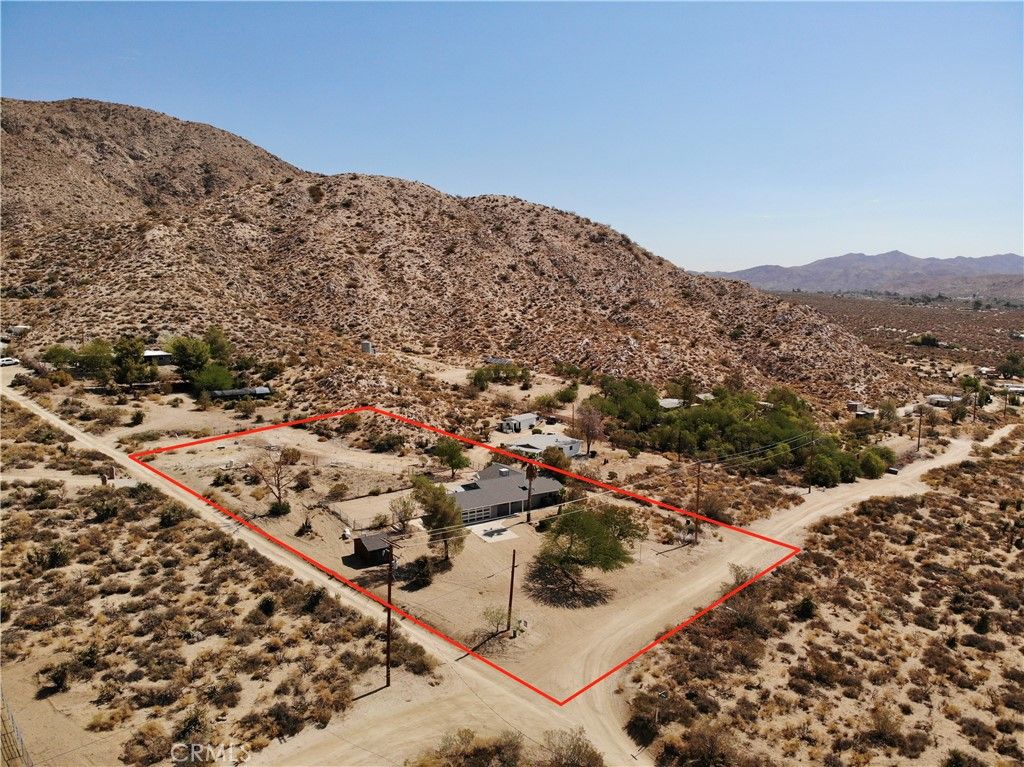 listing image 130720806823954307659