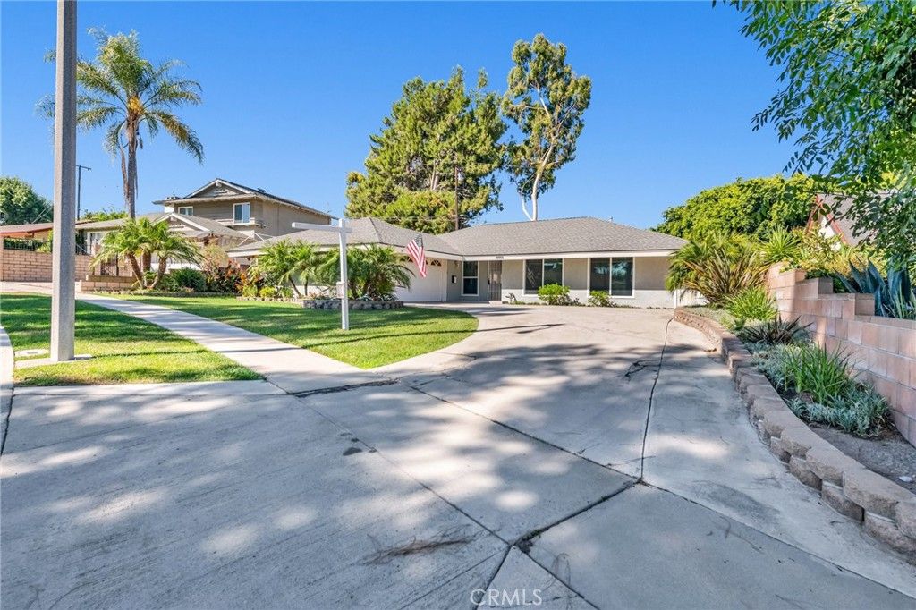listing image 130723442758364211239