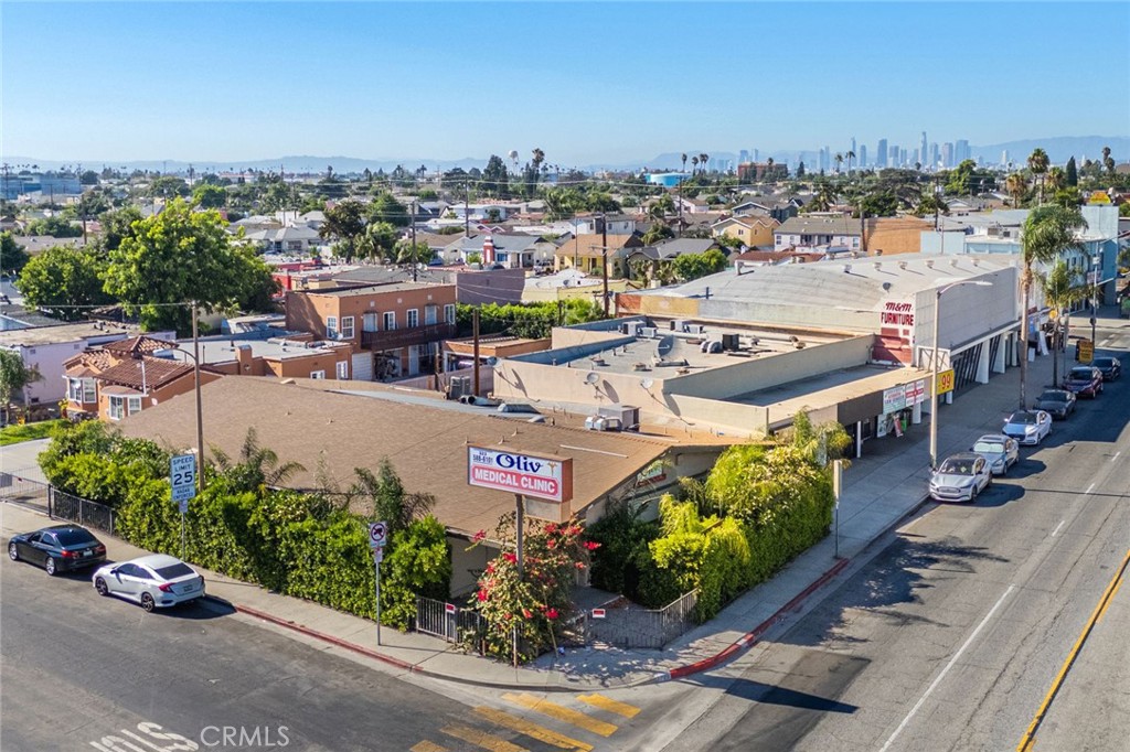 7721 Pacific Boulevard