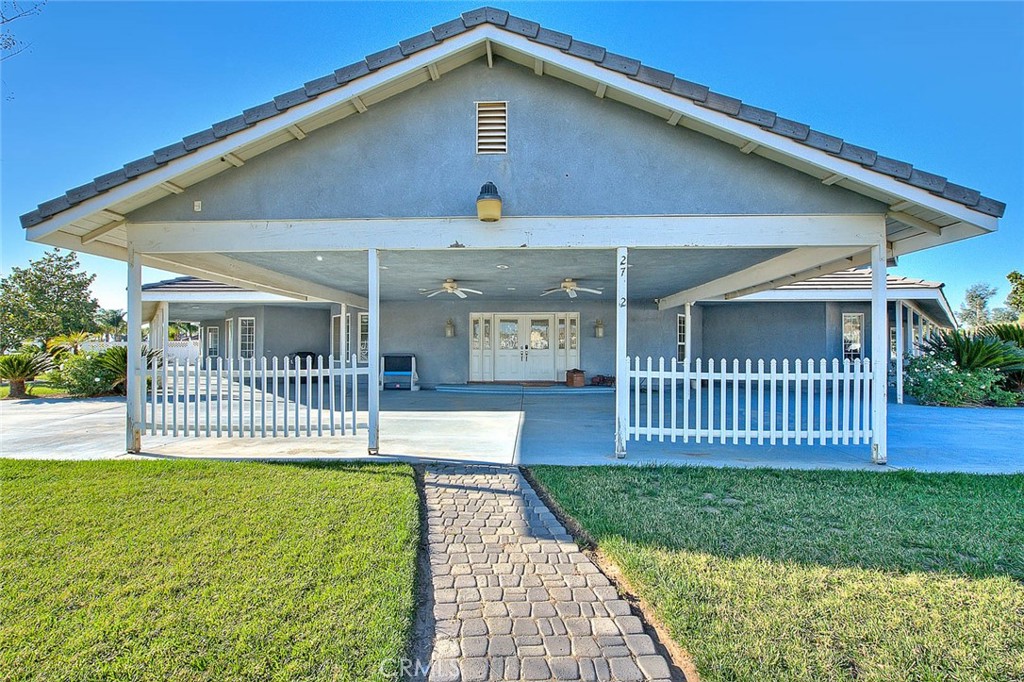 27732 Calle De Leon