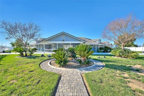 27732 Calle De Leon Menifee CA 92585