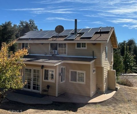 A home in Santa Ysabel