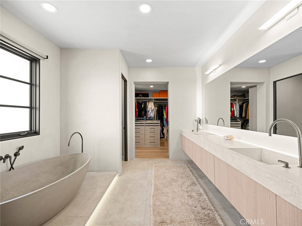 Newport Heights (NEWH) - Residential