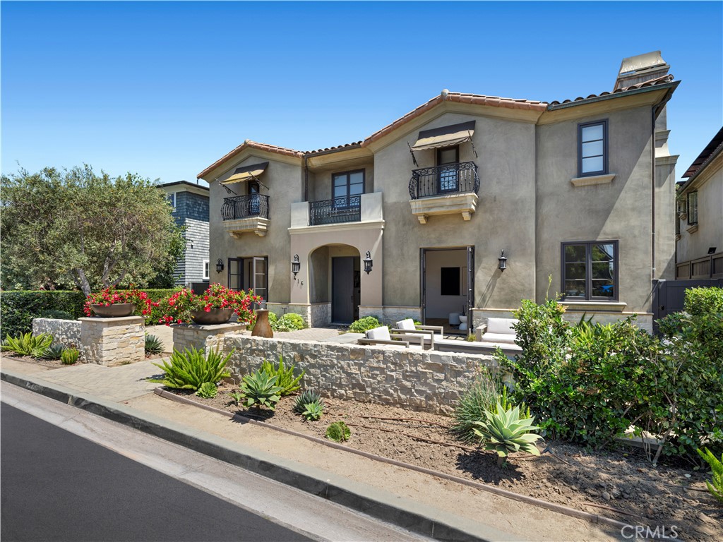 Newport Heights (NEWH) - Residential