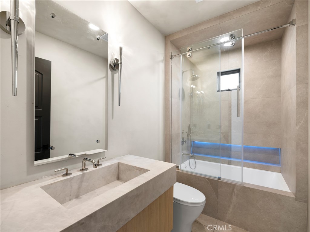 Newport Heights (NEWH) - Residential