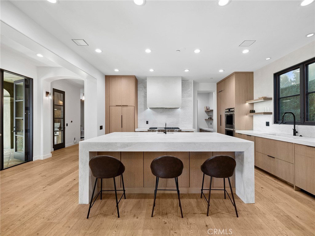 Newport Heights (NEWH) - Residential