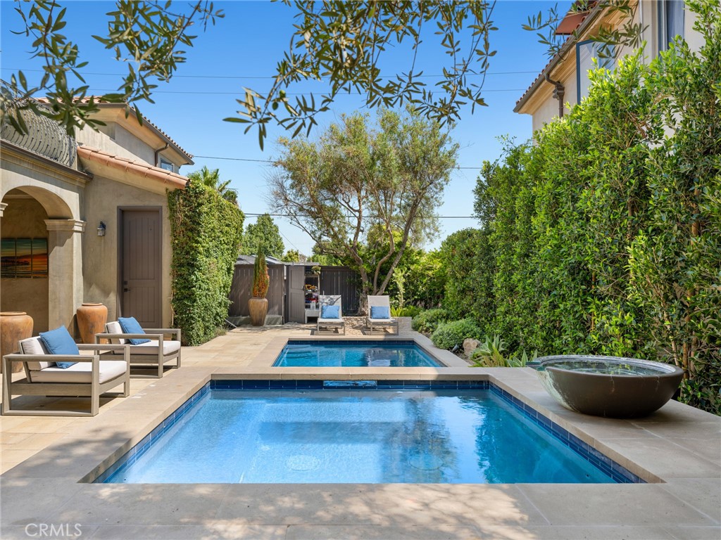 Newport Heights (NEWH) - Residential