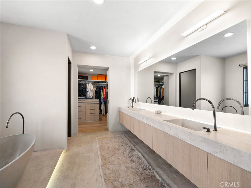 Newport Heights (NEWH) - Residential