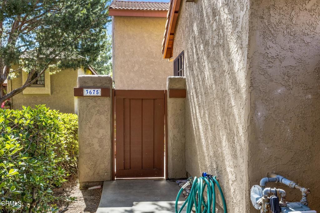 listing image 130725460287306721227