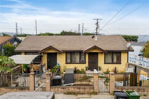 Photo of 634 Romulo Street, Los Angeles, CA 90065 (MLS # PW25015924)
