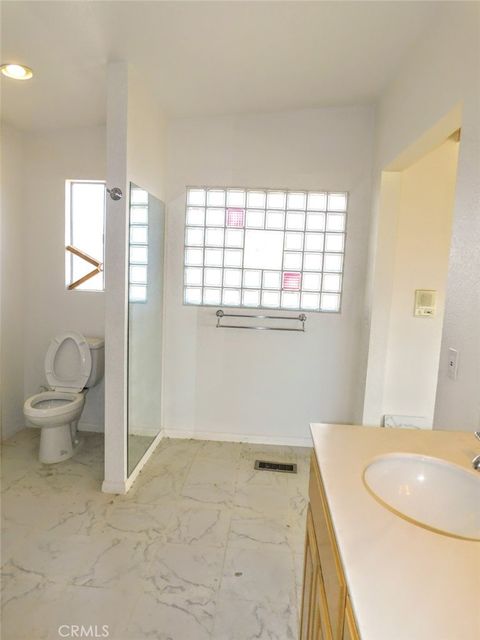 listing image 41