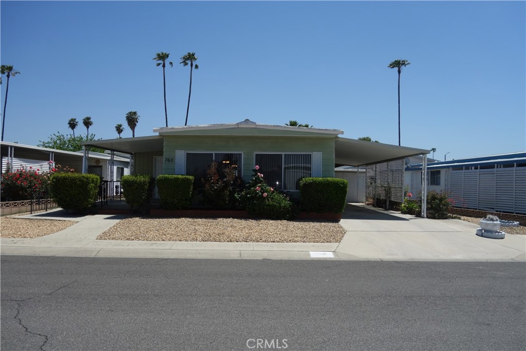 View Hemet, CA 92543 mobile home