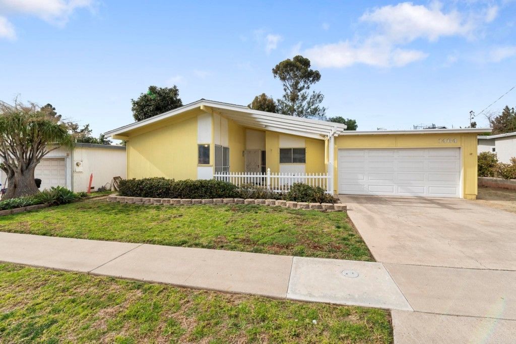 listing image 130726111189083943319