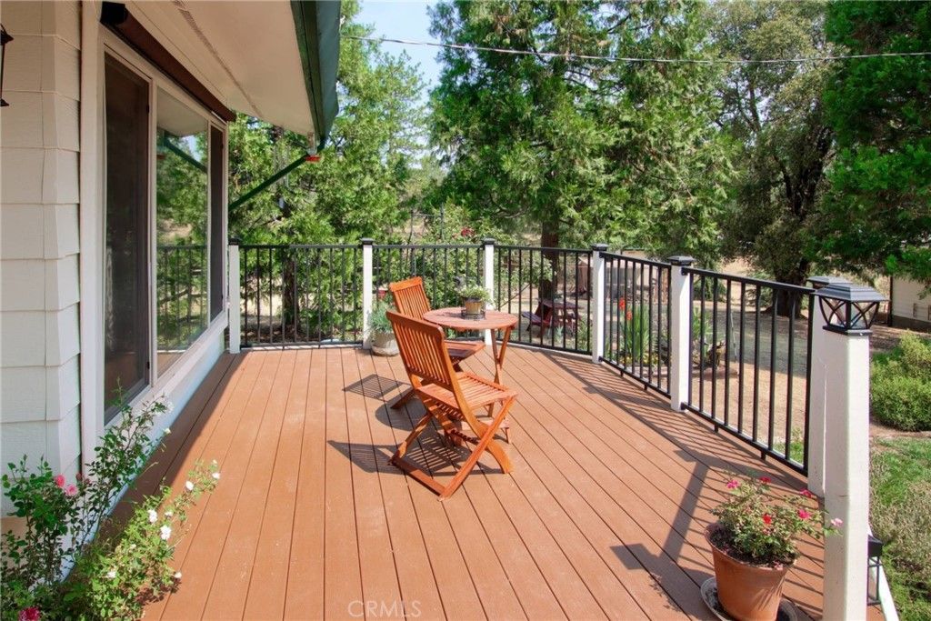 listing image 130729643363301404382