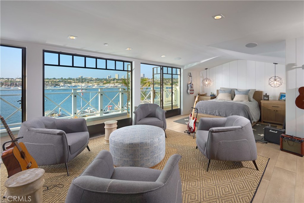 Balboa Peninsula Point (BLPP) - Residential