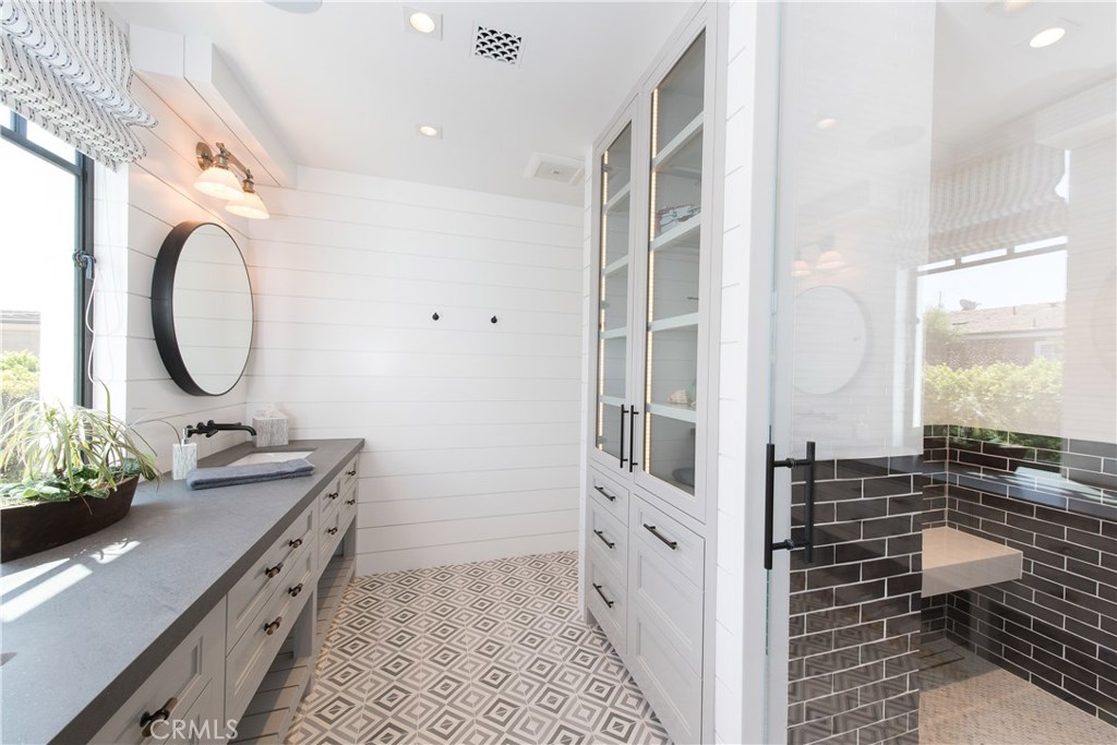 Balboa Peninsula Point (BLPP) - Residential