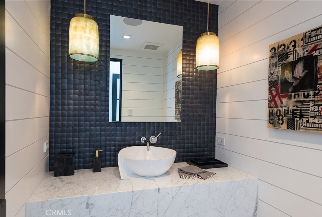 Balboa Peninsula Point (BLPP) - Residential