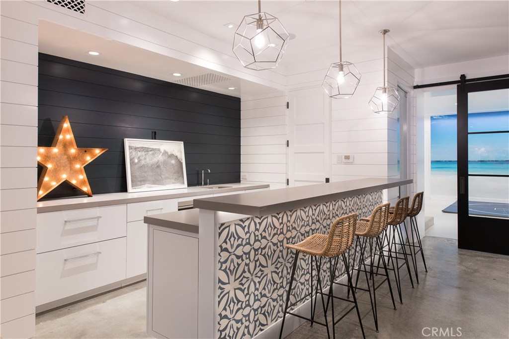 Balboa Peninsula Point (BLPP) - Residential