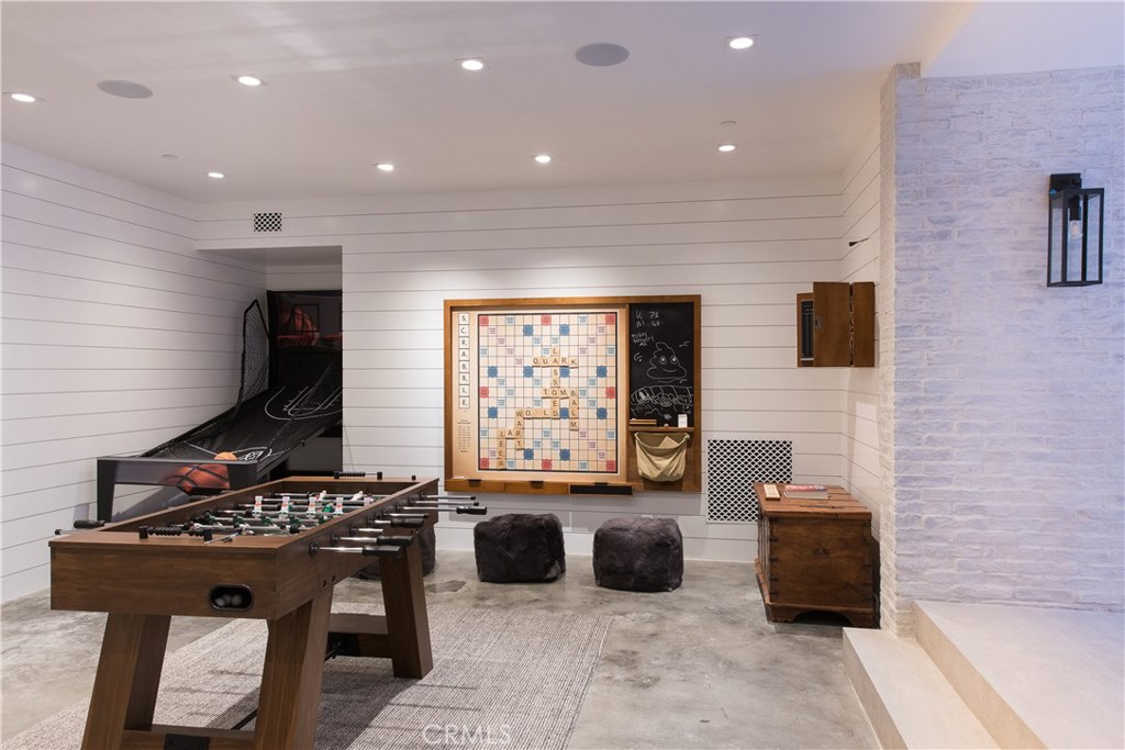 Balboa Peninsula Point (BLPP) - Residential
