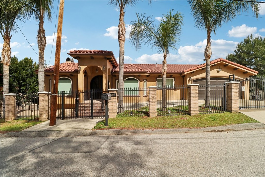 Listing image 1