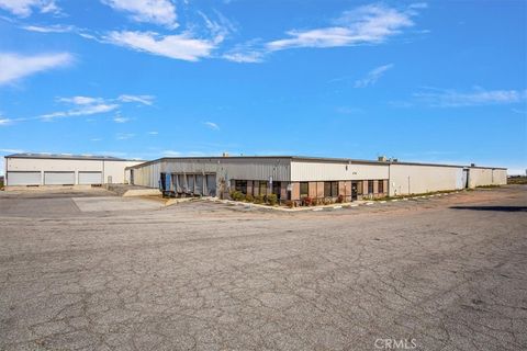 8787 Caliente Rd Hesperia CA 92344