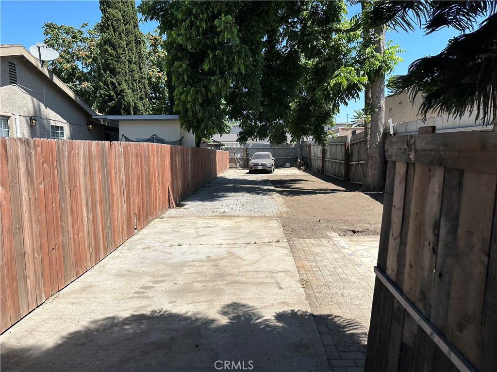 Photo 1 of 8 of 0 105th Street land