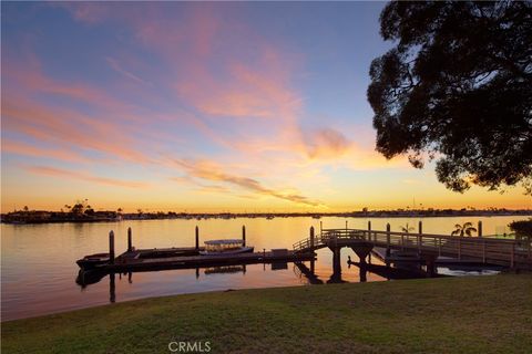 20 Harbor Island Newport Beach CA 92660