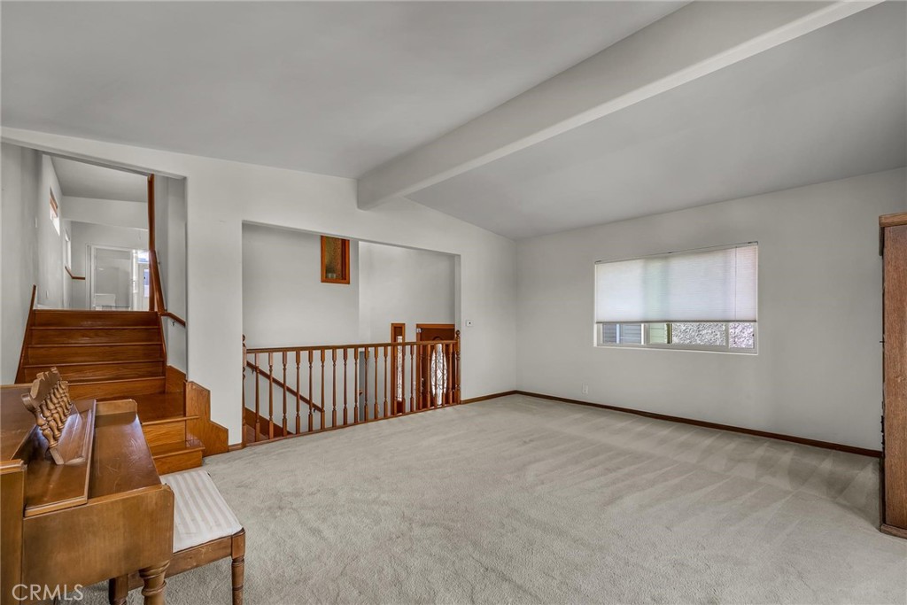 Photo 6 of 23 of 1519 Stanford Avenue house