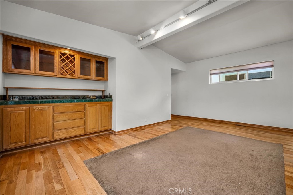 Photo 9 of 23 of 1519 Stanford Avenue house