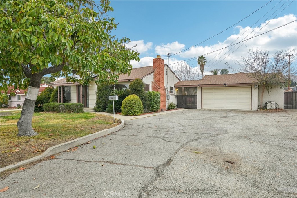 615 E Juanita Avenue