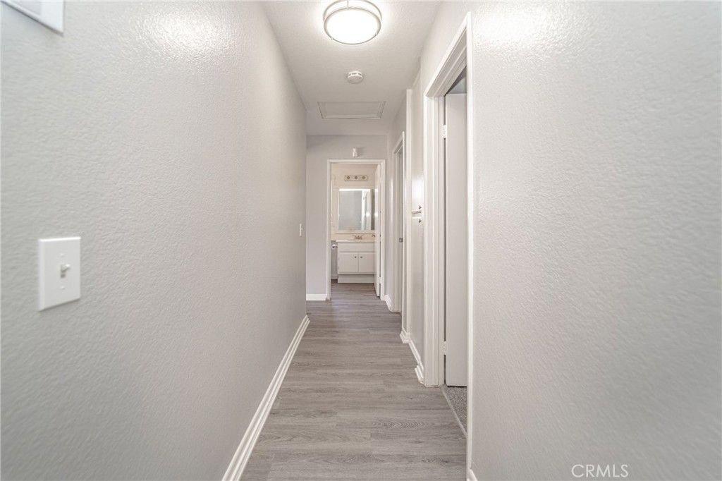 listing image 130726801457129931281