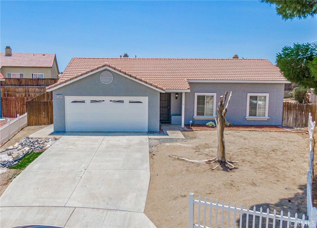 listing image 130729175828875156053