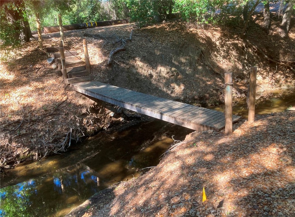 16 Sandia Creek Drive