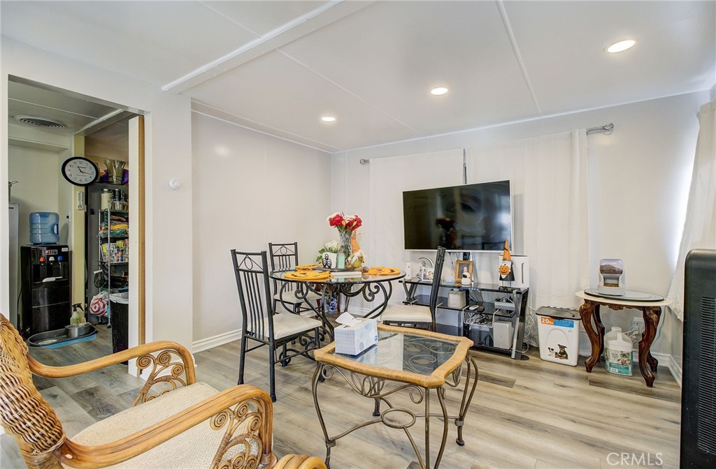 3107 San Gabriel Boulevard 6