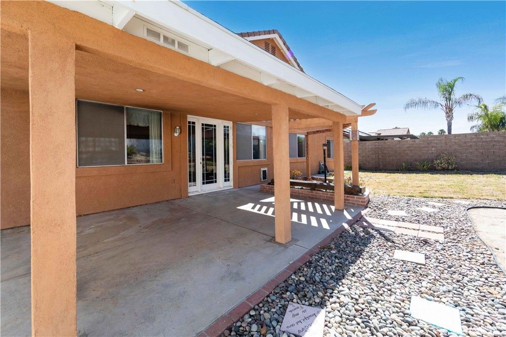 listing image 130722588171244672275