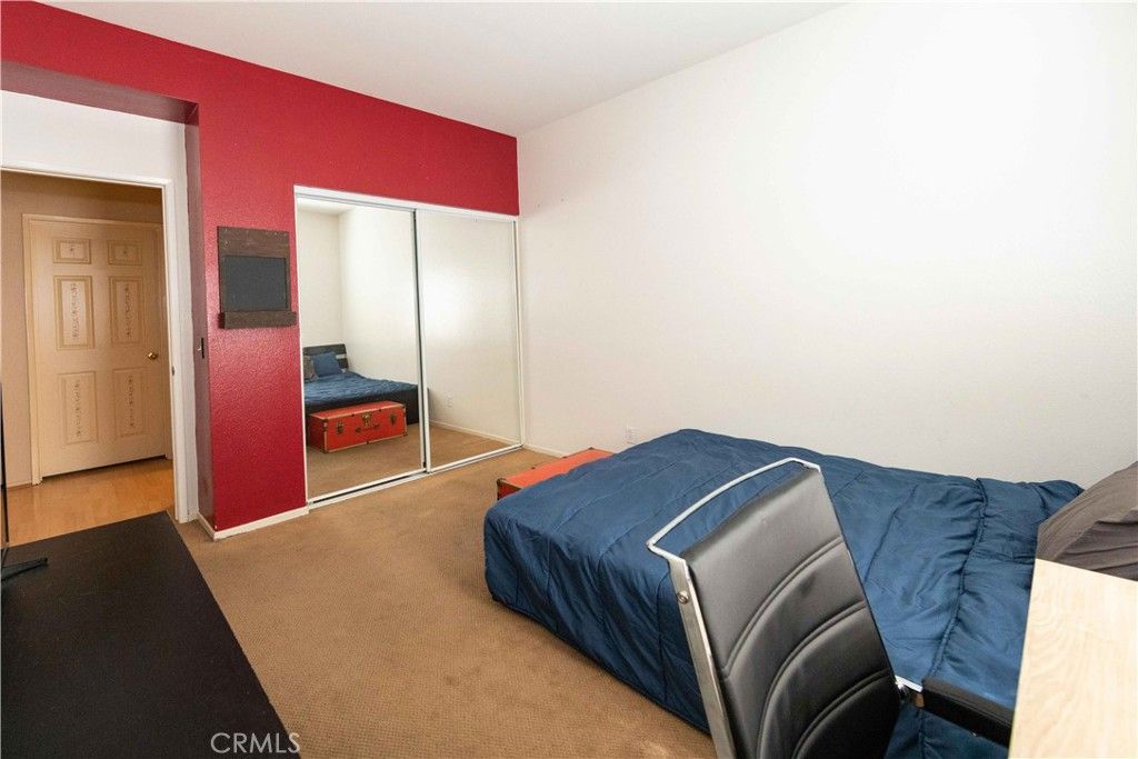 listing image 130727963926967899741