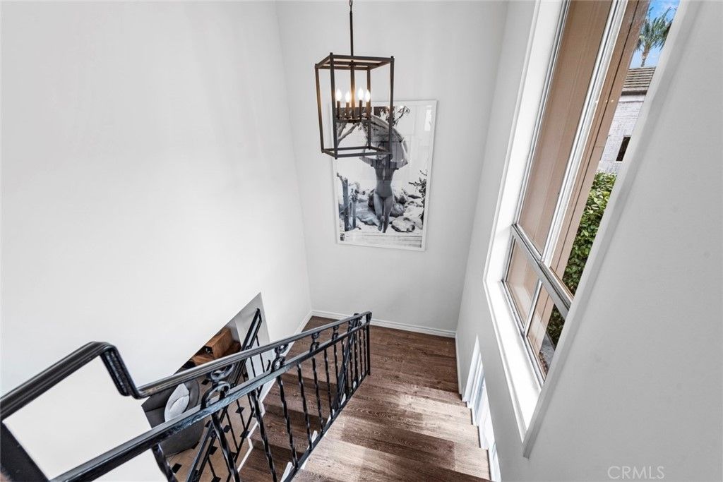 listing image 130722581776434544004
