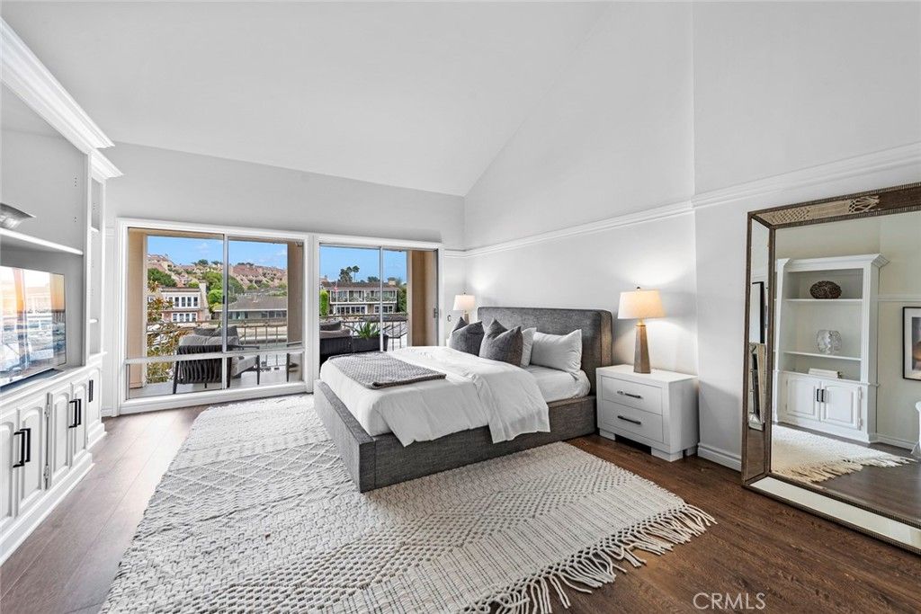 listing image 130726839245852525220