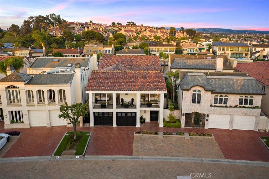 listing image 130723035933715847672
