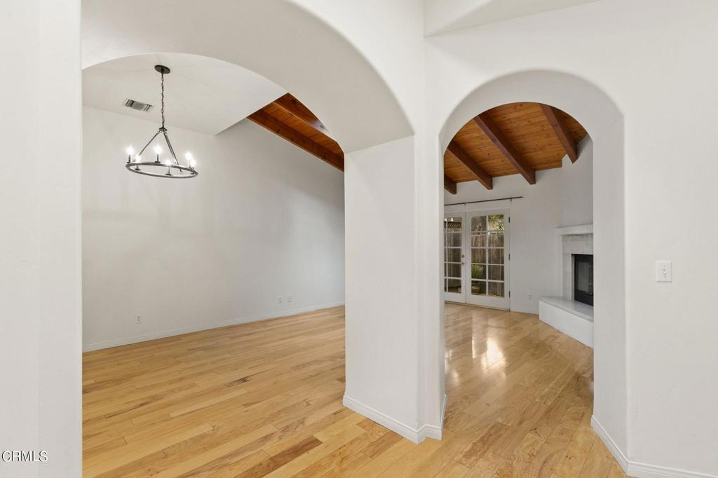 Photo 8 of 17 of 306 E Aliso Street F condo