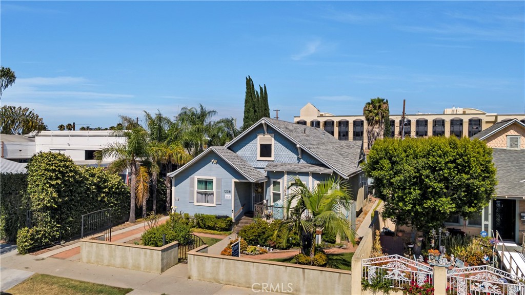 1208 Linden Avenue