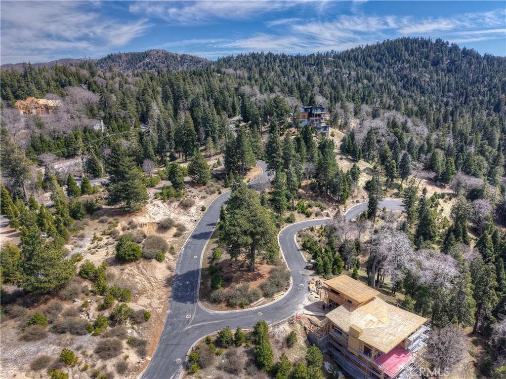 Arrowhead Woods (AWHW) - Land